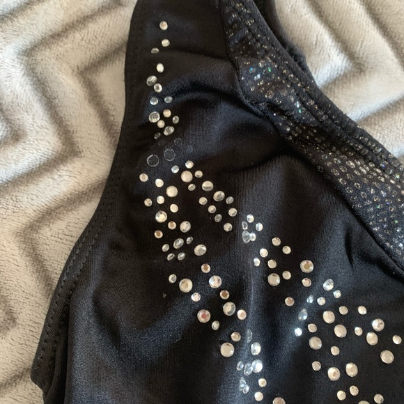 GK Leotard - Picture 2 of 4